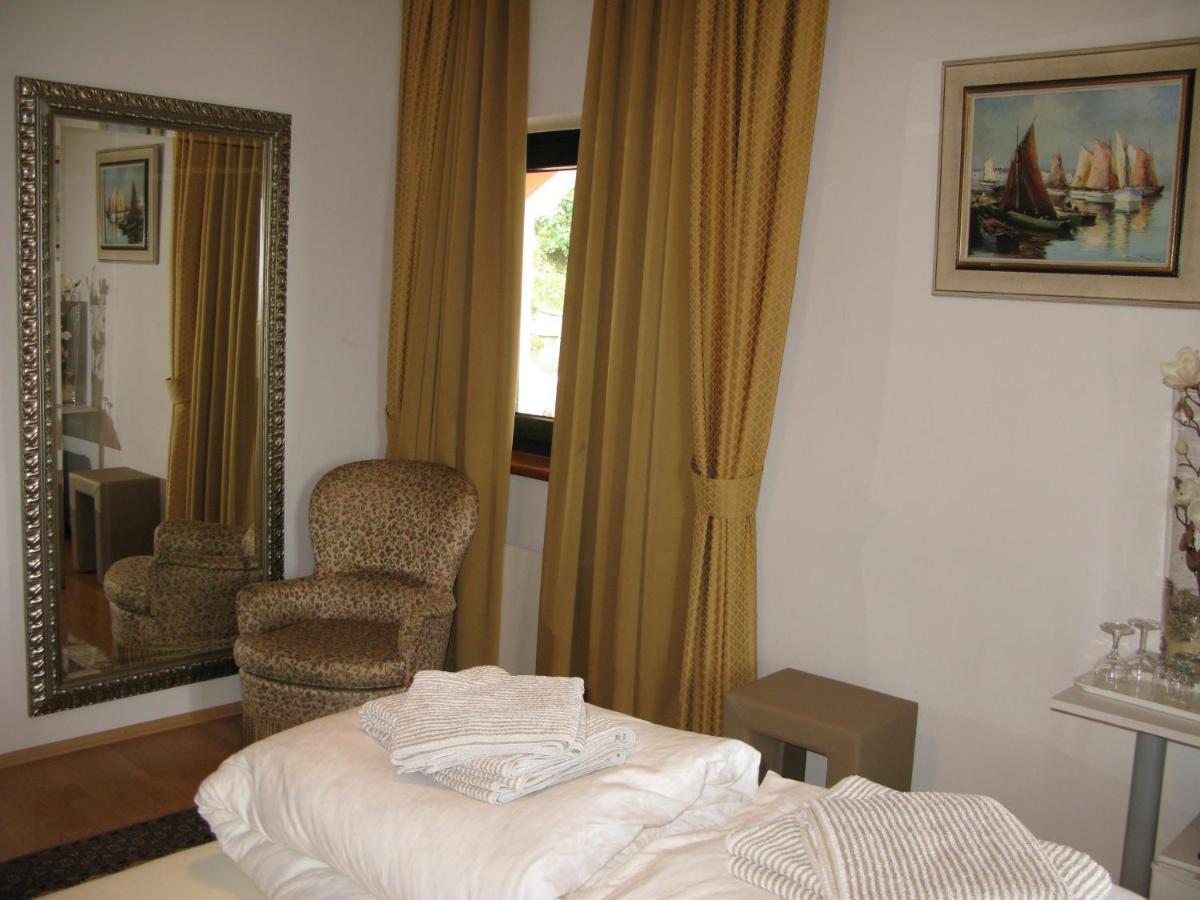 Bed And Breakfast Villa Iris Mošćenička Draga Exterior foto
