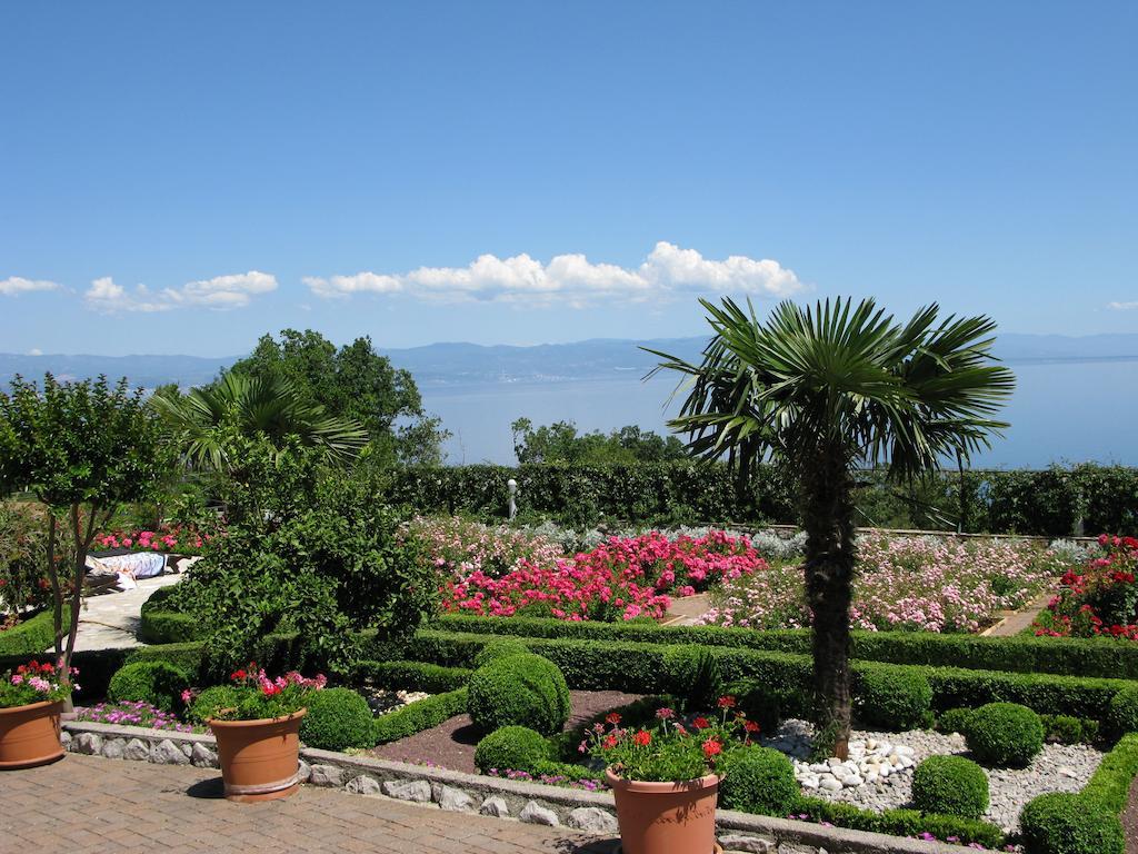 Bed And Breakfast Villa Iris Mošćenička Draga Exterior foto