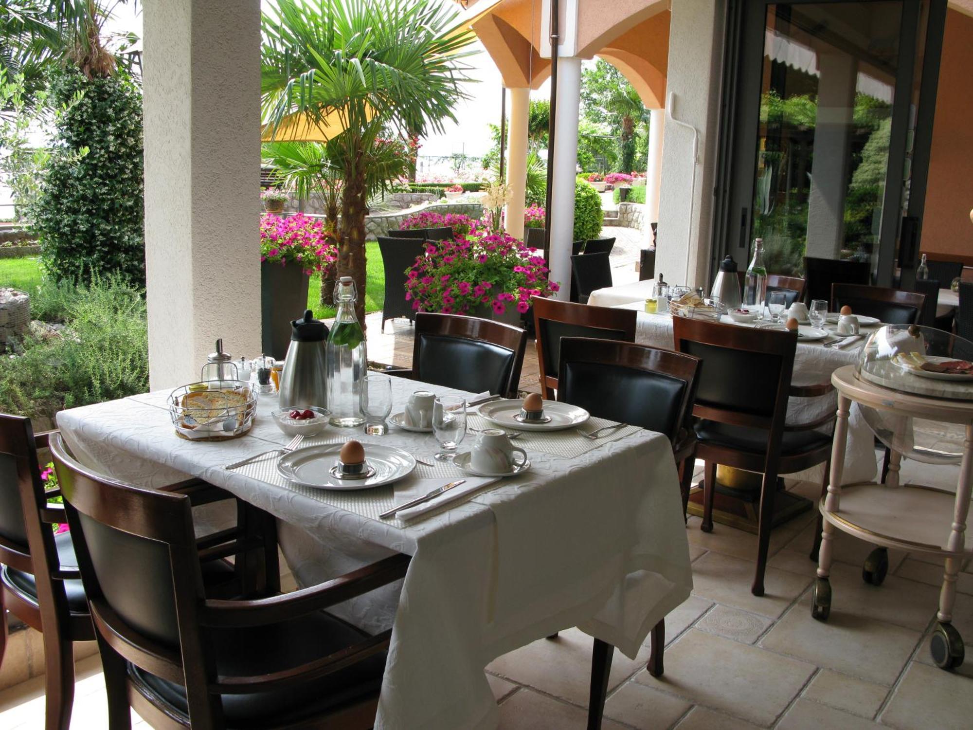 Bed And Breakfast Villa Iris Mošćenička Draga Exterior foto