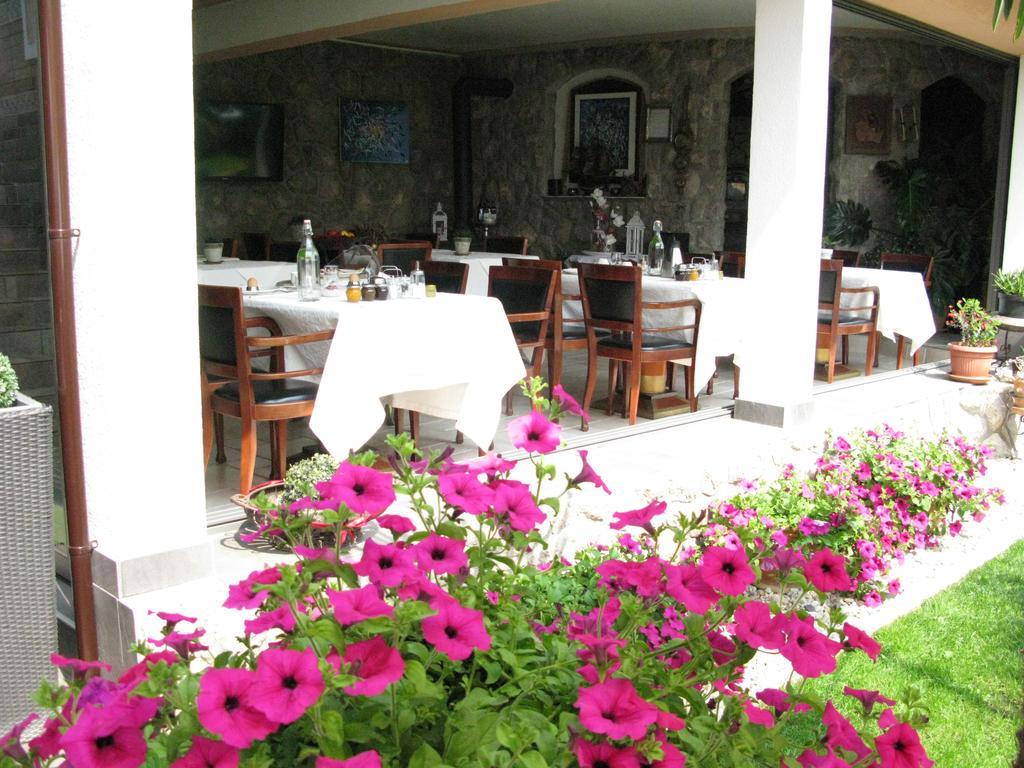 Bed And Breakfast Villa Iris Mošćenička Draga Exterior foto