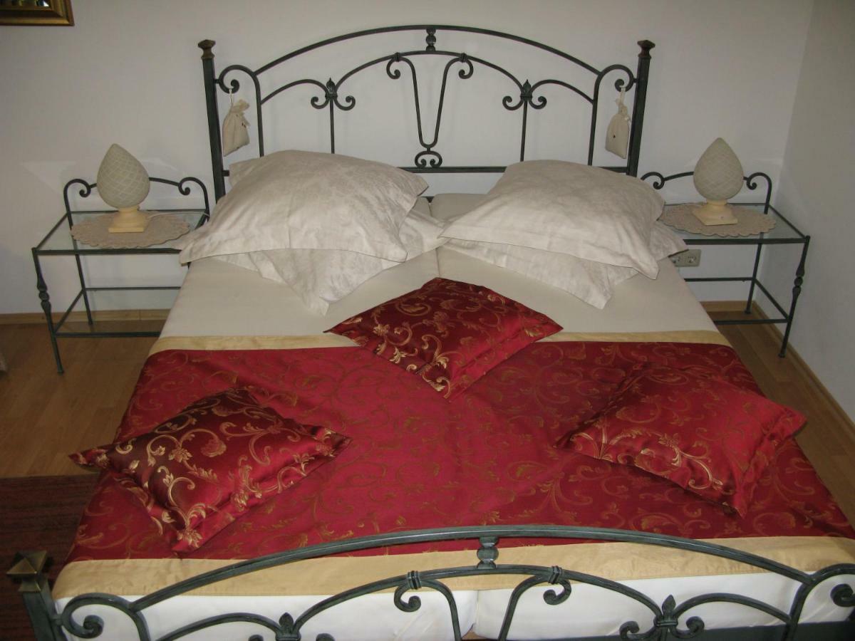 Bed And Breakfast Villa Iris Mošćenička Draga Exterior foto